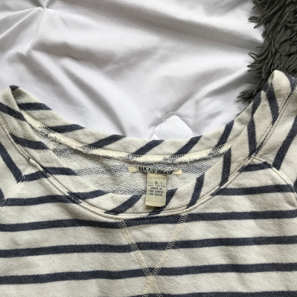 🌟LUCKY BRAND STRIPED CREW NECK SWEATSHIRT🌟 - Picture 3 of 5